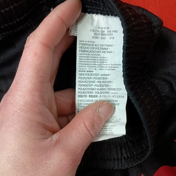 Jordan Kids Black and Red Shorts - Picture 13 of 14